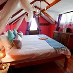 Sweet Lemon Boutique Bed & Breakfast